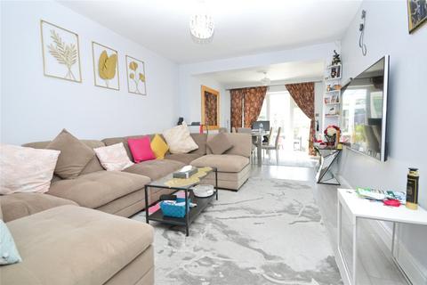 4 bedroom semi-detached house for sale, Wyndham Crescent, Hounslow TW4