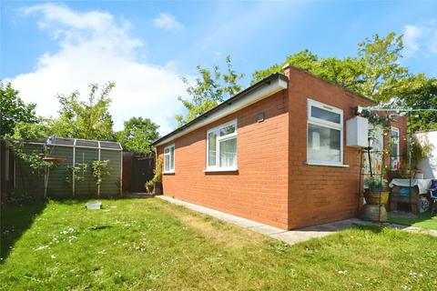 4 bedroom semi-detached house for sale, Wyndham Crescent, Hounslow TW4