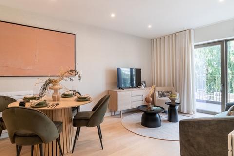 2 bedroom flat for sale, Plot Jarman 21-SO-01-02 - 25% v3 at East River Wharf, Royal Crest Avenue, London E16