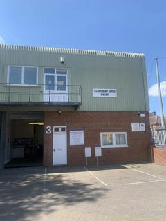 Industrial unit to rent, 3 Penns Rd Petersfield GU32 2EW