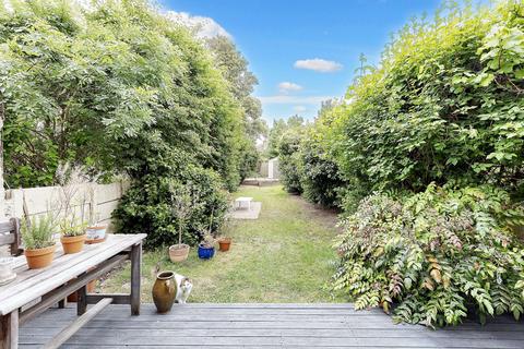 118 Strathyre Avenue, London, SW16 4RQ