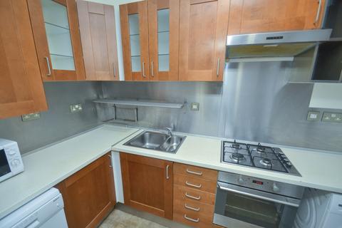 2 bedroom flat to rent, 0/2 37 Cartha Street, Shawlands, Glasgow, G41 3HH