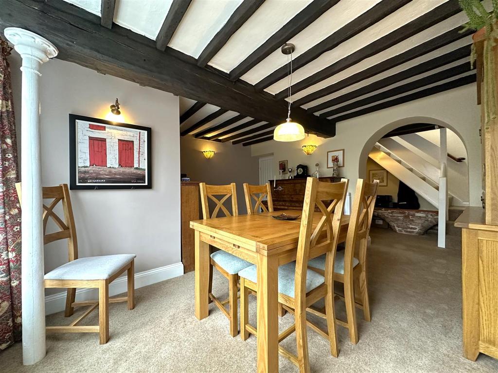 Beamed Dining Room 218