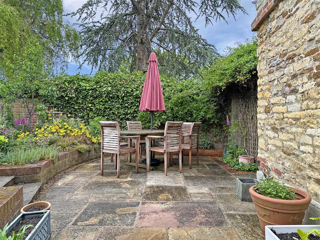 Paved Seating Area 102