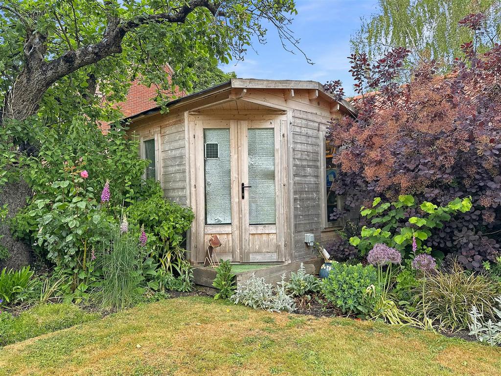 Detached Timber Home Office 108
