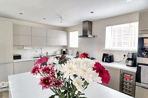 4 bedroom detached house for sale, Belmont Place, Hampton Water