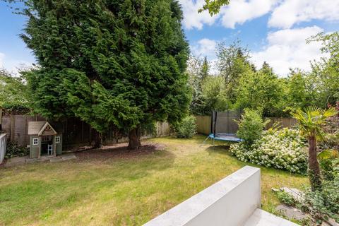 undefined, Henley Road, Maidenhead SL6
