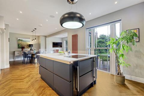 5 bedroom detached house for sale, Victoria Road, Lexden