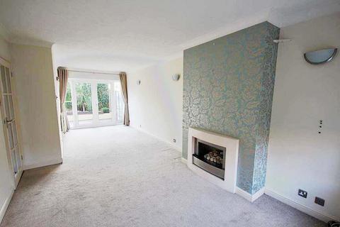4 bedroom semi-detached house to rent, Highview Avenue North, Brighton