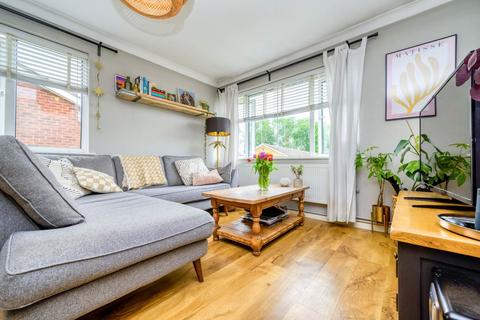 7 Luscombe Close, Caversham, Reading, RG4 5LG