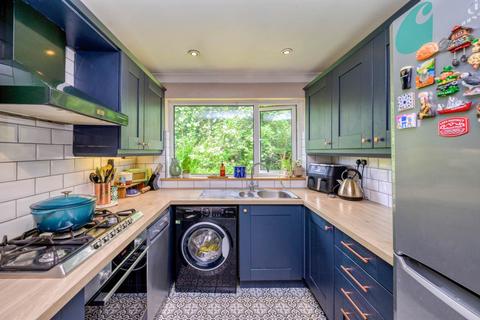7 Luscombe Close, Caversham, Reading, RG4 5LG