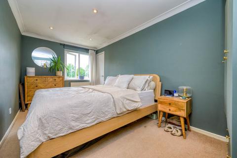 7 Luscombe Close, Caversham, Reading, RG4 5LG