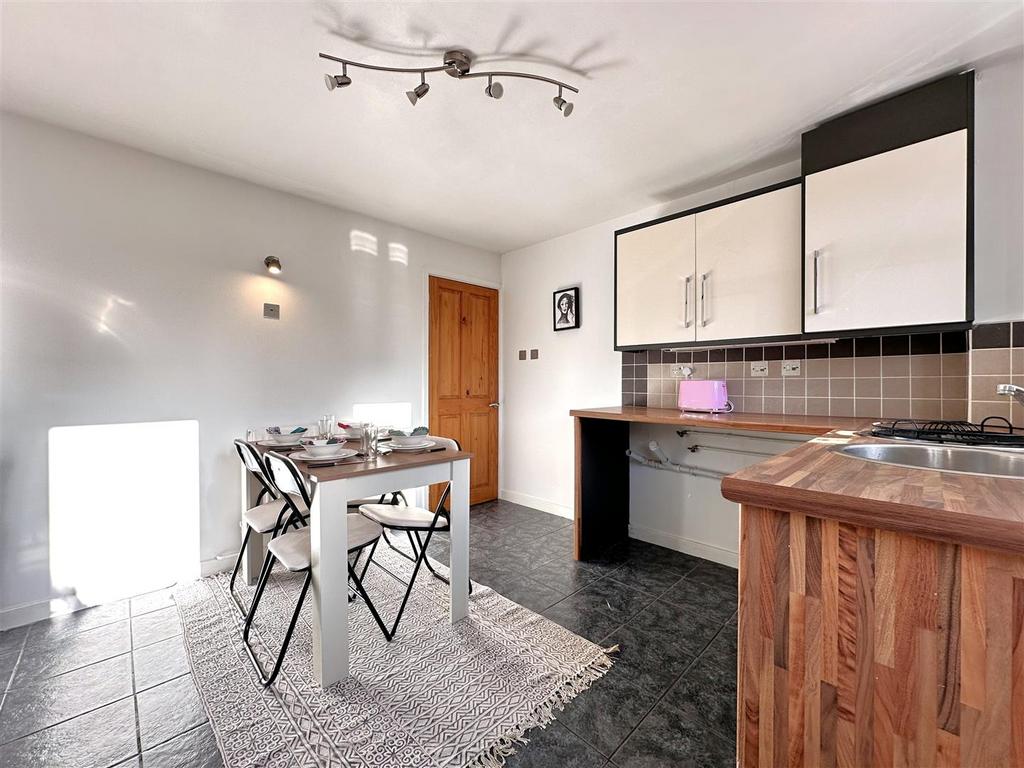 Dining Area 287