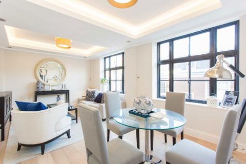 undefined, Hertford Street, London W1J