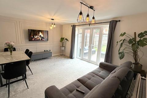 3 bedroom semi-detached house for sale, Breedon Way, Birmingham B30