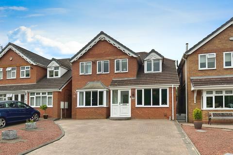 4 bedroom detached house for sale, Halecroft Avenue, Wolverhampton WV11