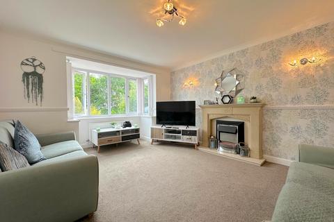 4 bedroom detached house for sale, Halecroft Avenue, Wolverhampton WV11