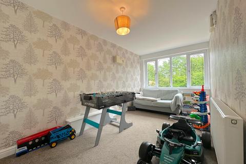 4 bedroom detached house for sale, Halecroft Avenue, Wolverhampton WV11