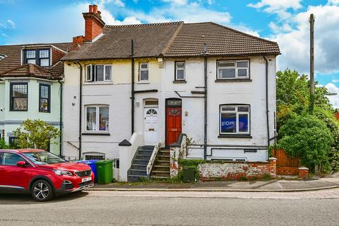 3 bedroom maisonette for sale, Halimote Road, Aldershot, GU11