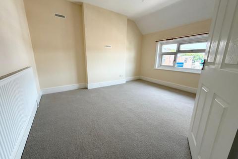 3 bedroom maisonette for sale, Halimote Road, Aldershot, GU11