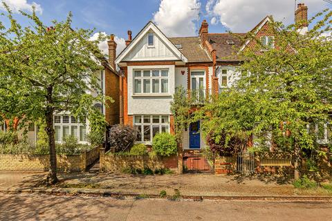 Langside Avenue, Putney, London, SW15