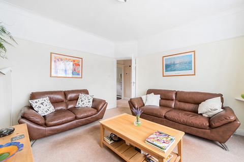 19 Kenley Walk, Cheam, Sutton, SM3 8ES
