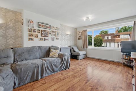 3 bedroom semi-detached house for sale, Bramley Garth, YORK, YO31