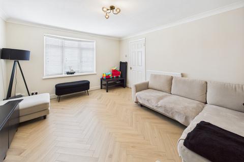 2 Bodwell Close, Hemel Hempstead, HP1 3RG