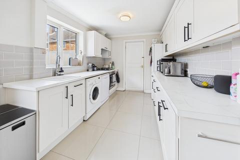 2 Bodwell Close, Hemel Hempstead, HP1 3RG
