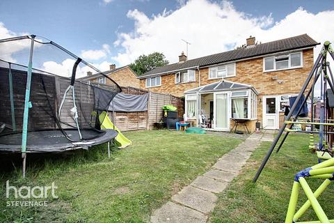1 Godfrey Close, Stevenage, SG2 9SY