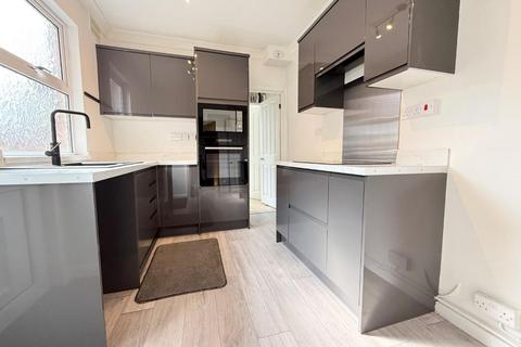 30 Bowden Road, Northampton, NN5 5LT