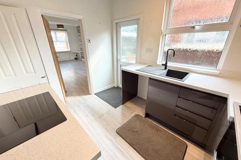 30 Bowden Road, Northampton, NN5 5LT