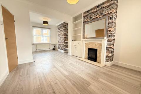 30 Bowden Road, Northampton, NN5 5LT