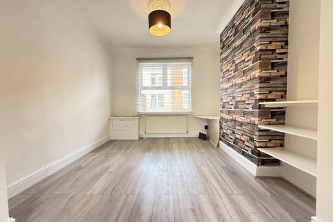 30 Bowden Road, Northampton, NN5 5LT