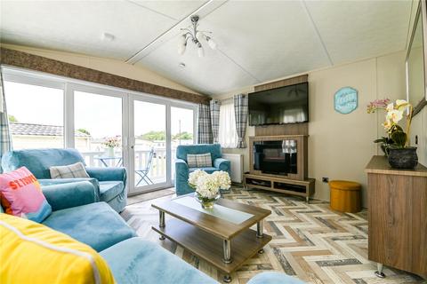 2 bedroom park home for sale, Shorefield, Shorefield Country Park, Downton, Hampshire, SO41