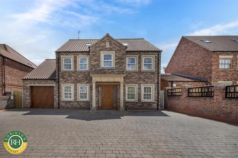 undefined, Main Street, Hatfield Woodhouse, Doncaster