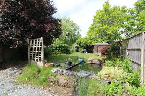 3 bedroom semi-detached house for sale, St Johns, Leicester LE19