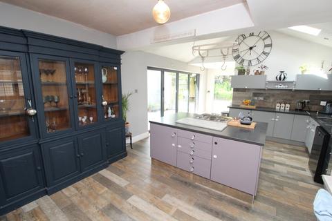 3 bedroom semi-detached house for sale, St Johns, Leicester LE19