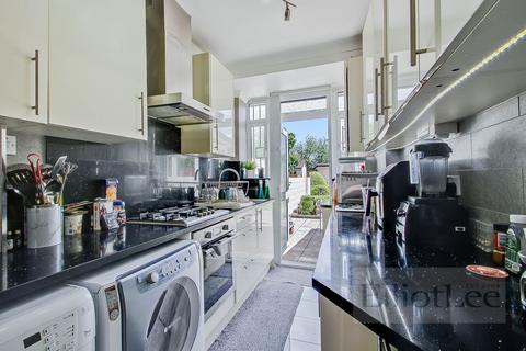 3 bedroom end of terrace house for sale, East Court, Wembley HA0