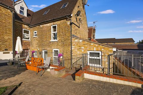 undefined, Stratford Lane, Rainham