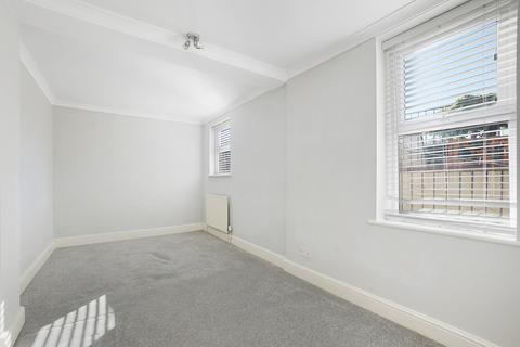 undefined, Stratford Lane, Rainham