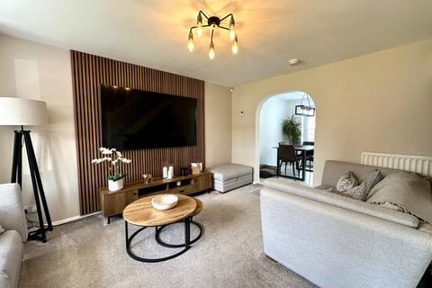 4 bedroom detached house for sale, Cadgwith Gardens, Bilston WV14