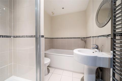 31 Longbourn, Windsor, SL4 3TN
