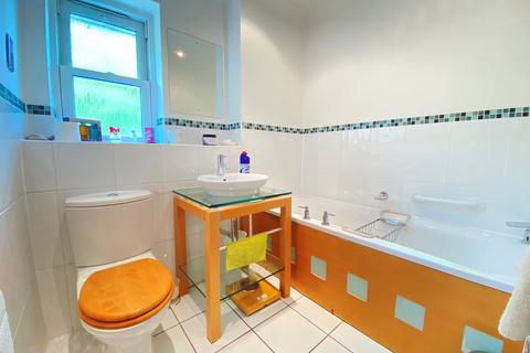 1 Autumn Grove, Bromley, BR1 5AT