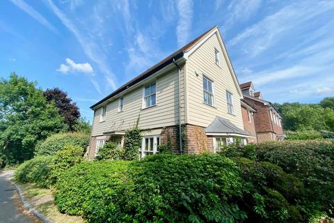 undefined, Autumn Grove, Bromley BR1