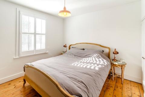 4 Herbert Road, Kingston Upon Thames, KT1 2SP
