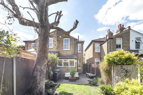 4 Herbert Road, Kingston Upon Thames, KT1 2SP