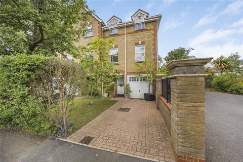 4 Offley Place, Isleworth, TW7 4SZ