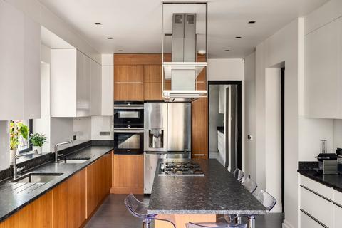 undefined, Vale Close, London, W9