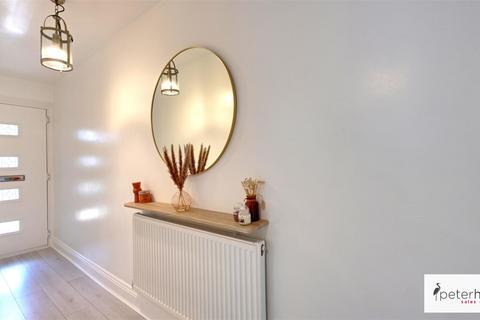 3 bedroom terraced house for sale, St. Peters View, St. Peters, Sunderland